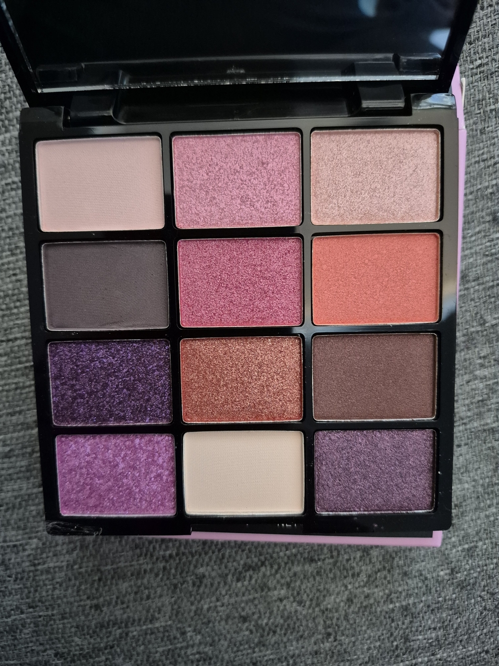 Kleancolor Pink, Purple & Copper 12-Color Eyeshadow Palette